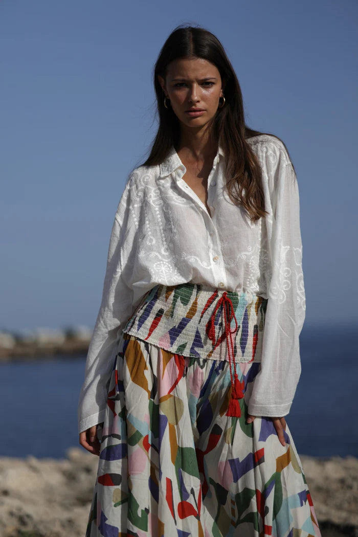 Blusa bordada blanca Luna Llena
