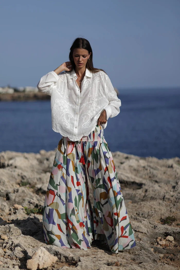 Blusa bordada blanca Luna Llena