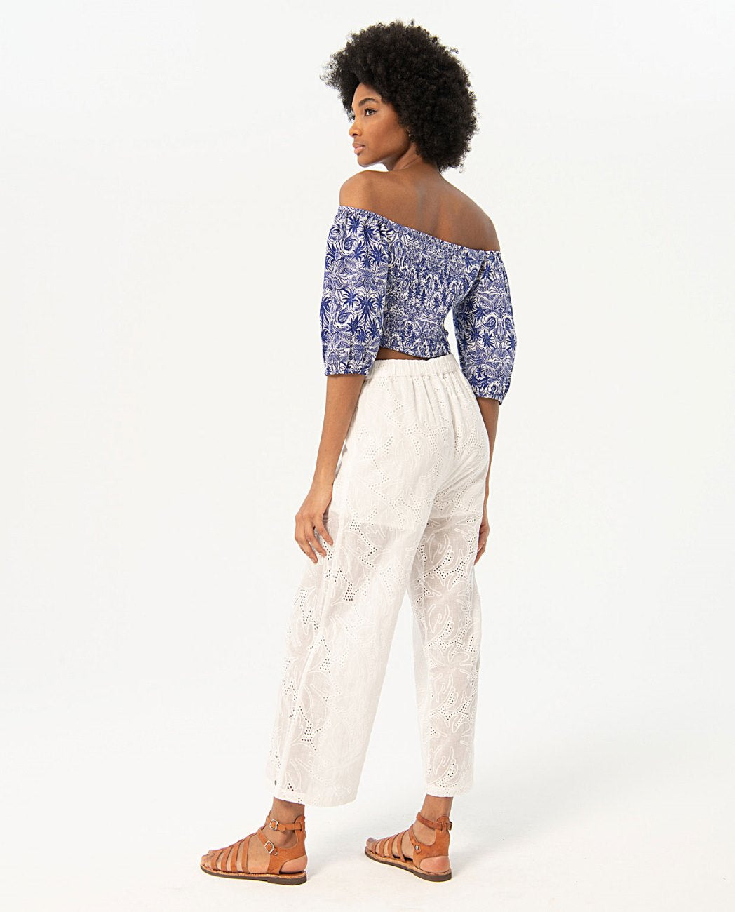 Pantalón calado blanco Surkana