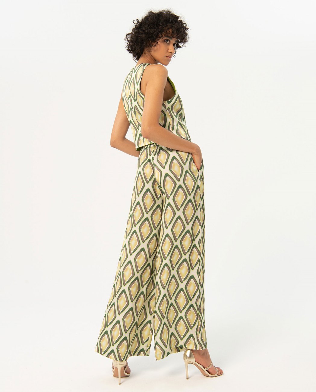 Pantalón rombos verde Surkana