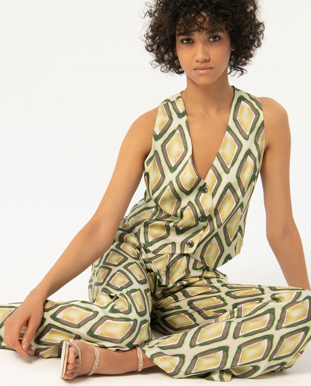 Pantalón rombos verde Surkana