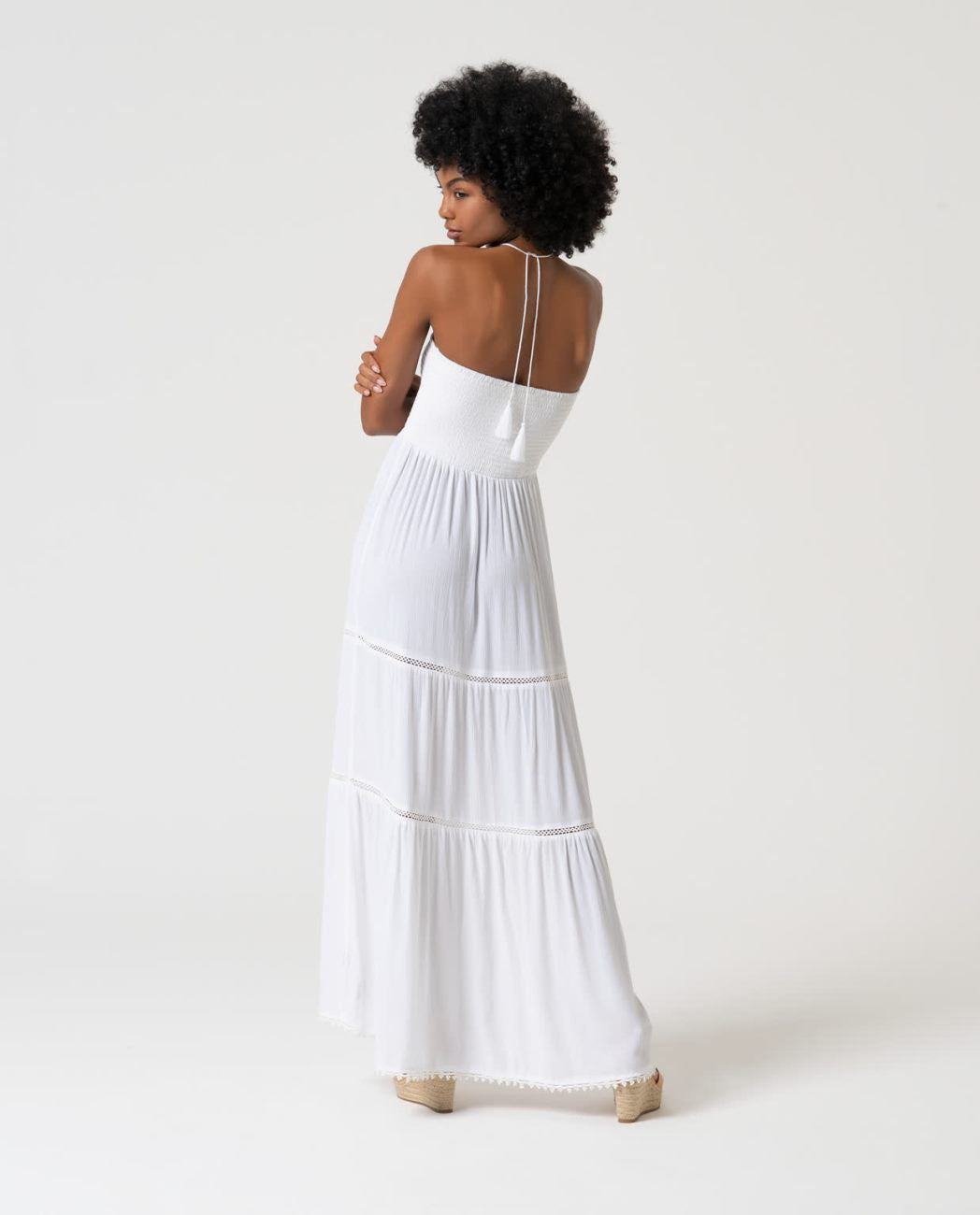 Vestido fruncido anudado al cuello Blanco Surkana