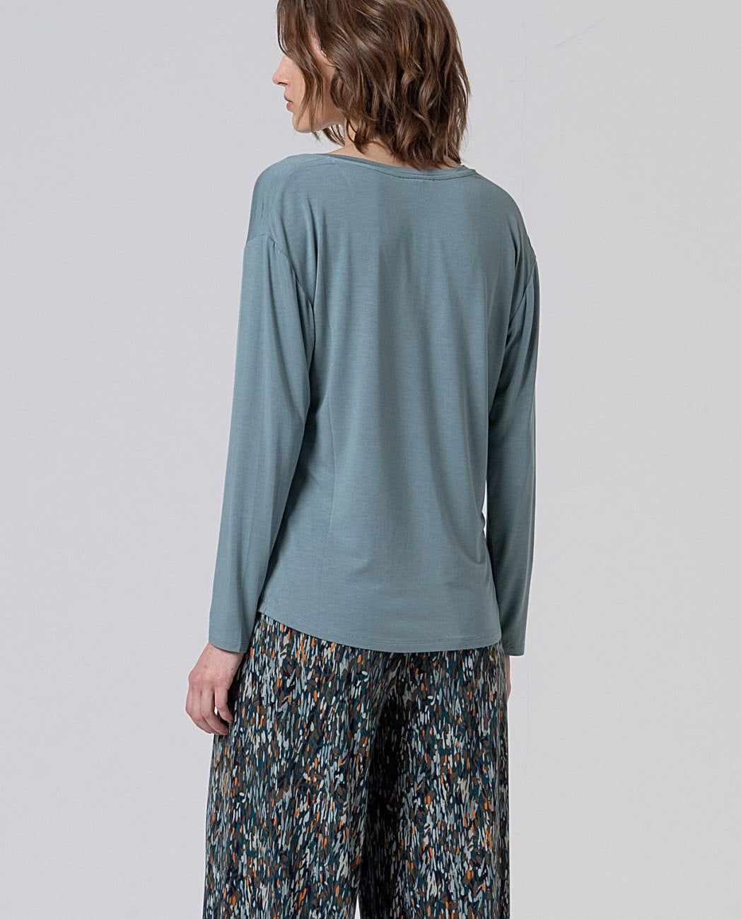 Camiseta amplia con escote de pico Azul celeste Surkana