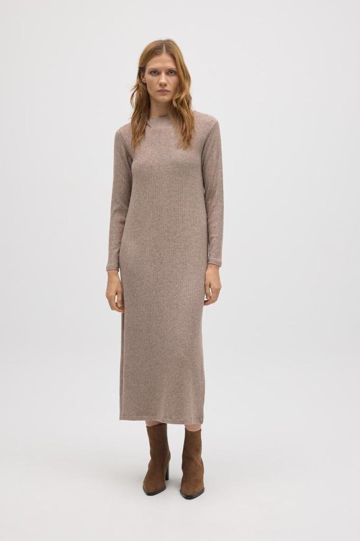Vestido taupé