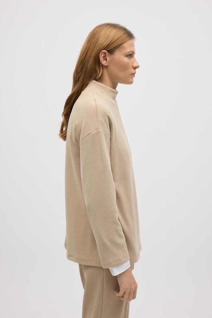 Sudadera color tostado