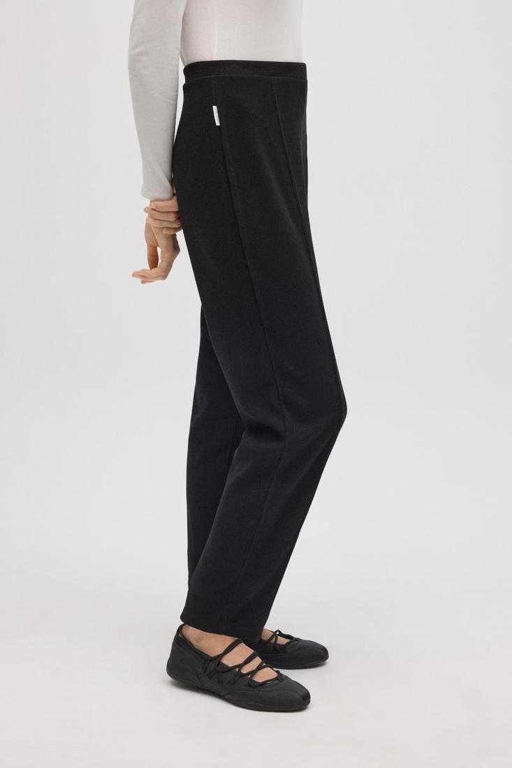 Pantalón negro