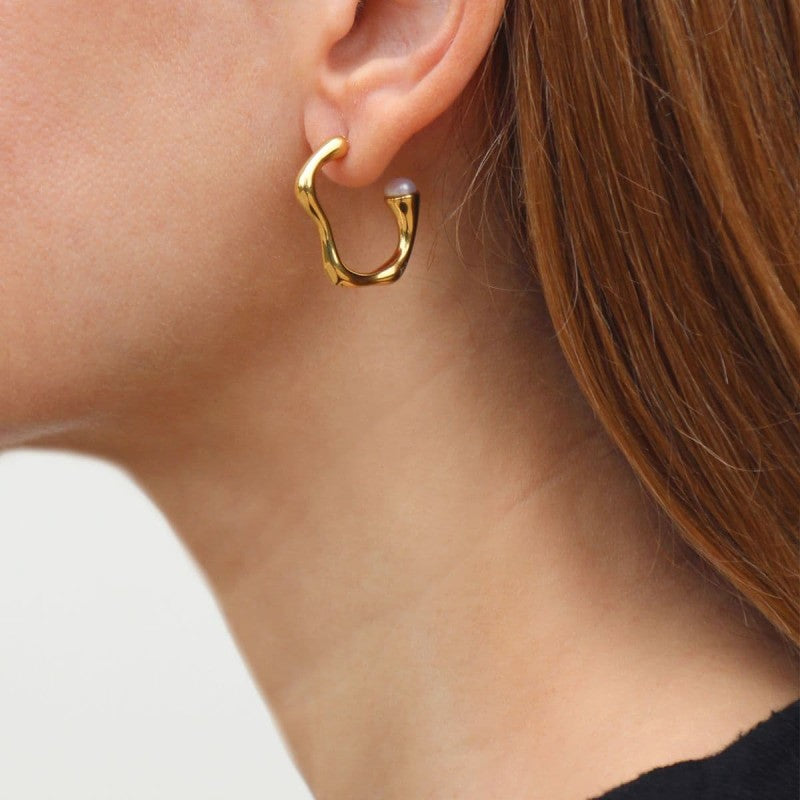Aros perla dorado