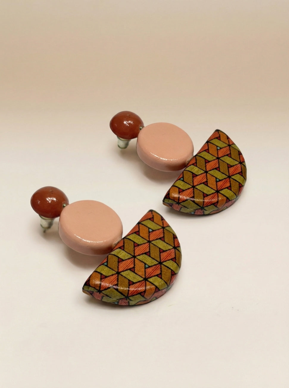 Pendientes print geométrico Rojo Surkana
