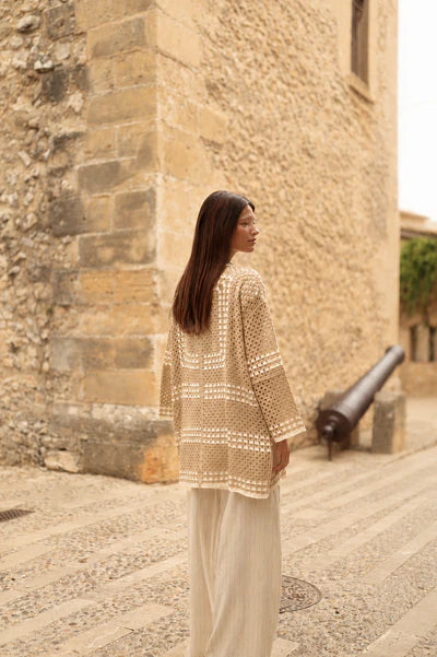 Chaqueta ganchillo beige Luna Llena