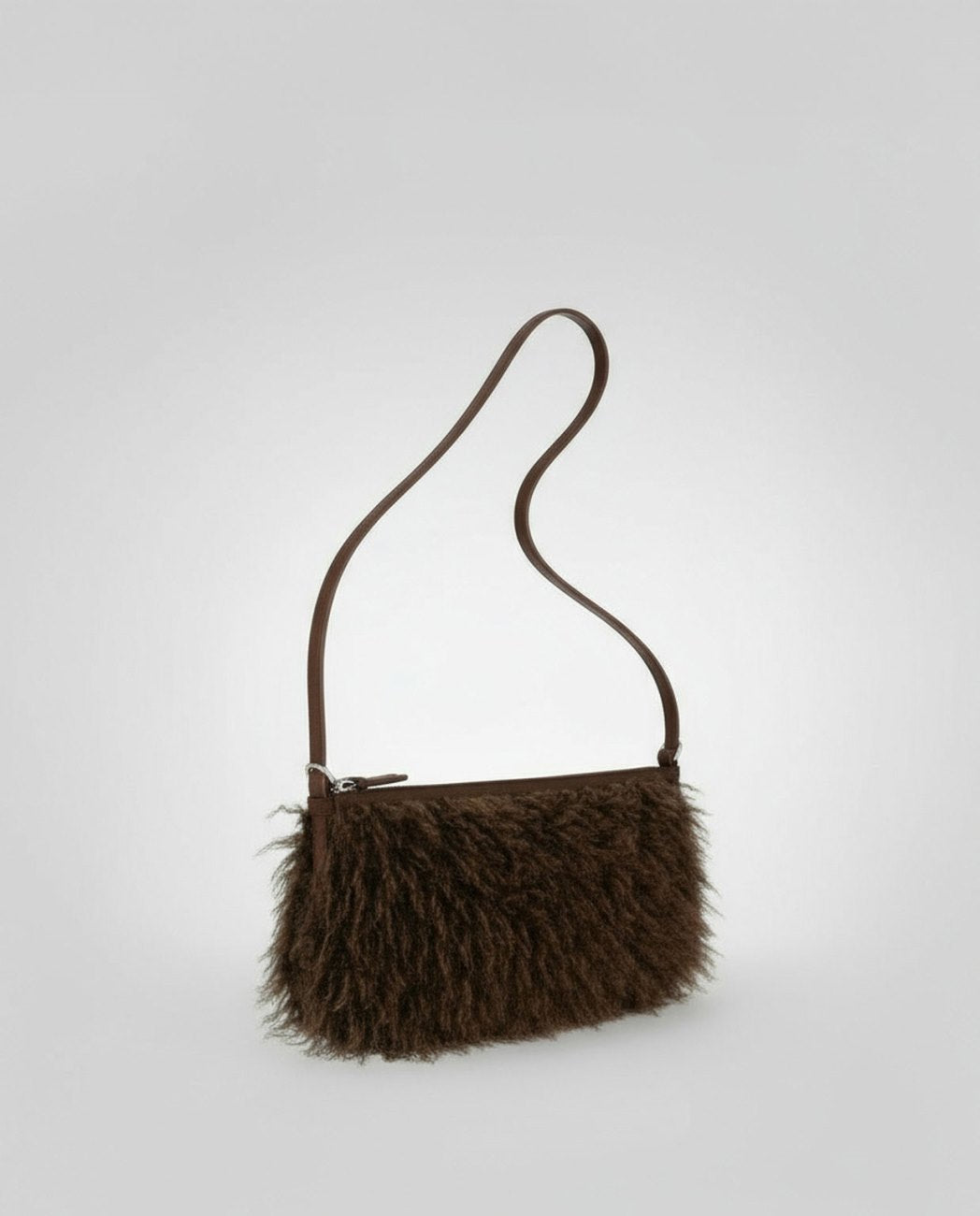 Bolso de pelo con asa ajustable Marrón Surkana