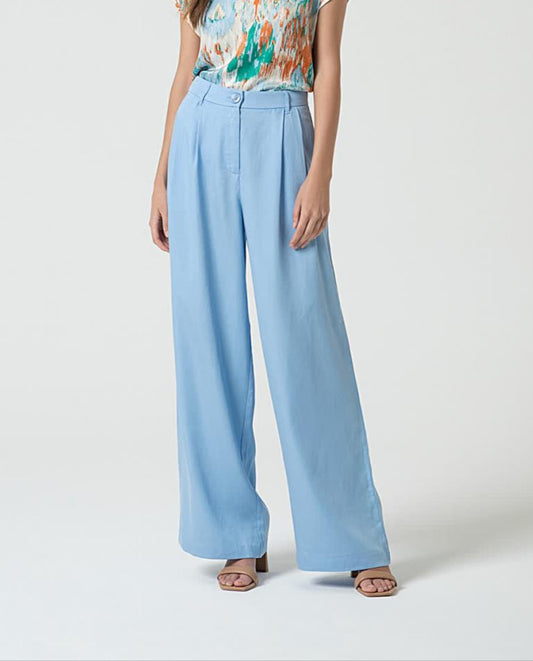 Pantalón amplio con pinzas Azul Surkana