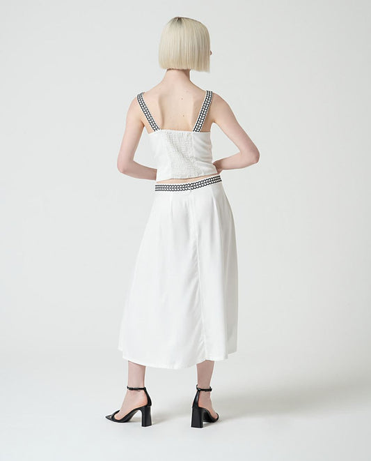 Falda midi con bordado en cinturilla Blanco Surkana