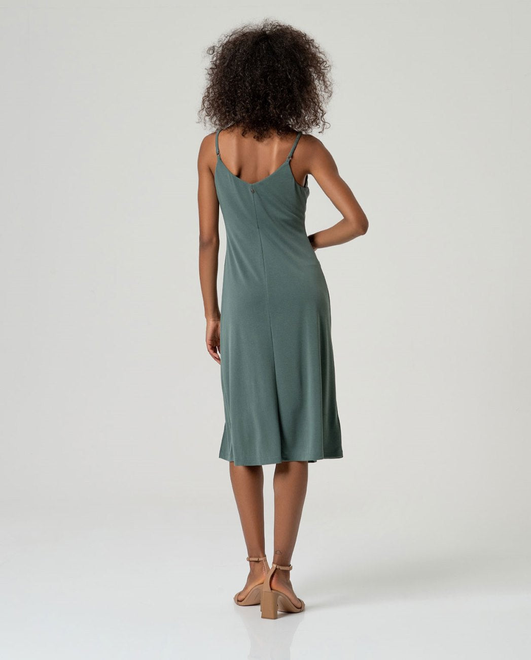 Vestido midi de tirantes con abertura Verde Botella