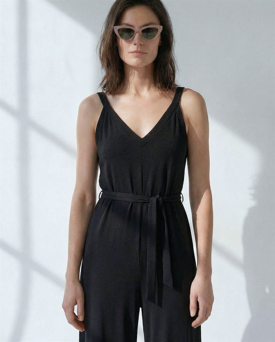 Mono de tirantes Negro Surkana
