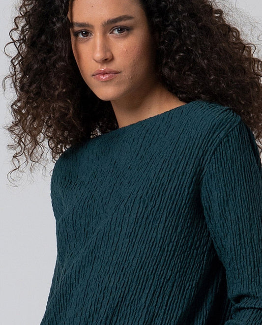 Camiseta ancha con textura. Verde Botella Surkana