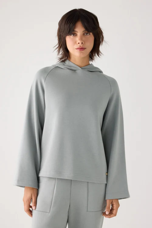Sudadera afelpada con capucha y manga acampanada azul