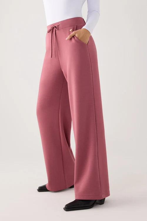 Pantalones rectos afelpados tiro alto y cintura ajustable rosa