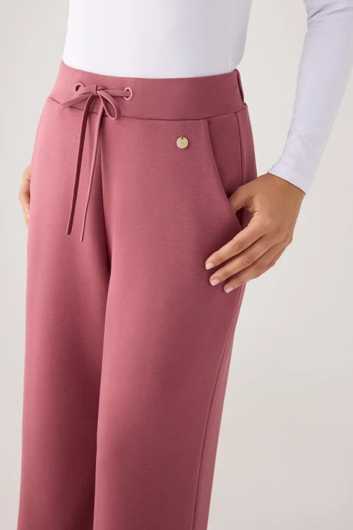Pantalones rectos afelpados tiro alto y cintura ajustable rosa