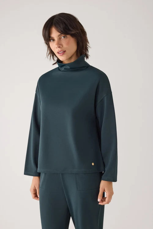 Jersey textura piqué cuello alto azul