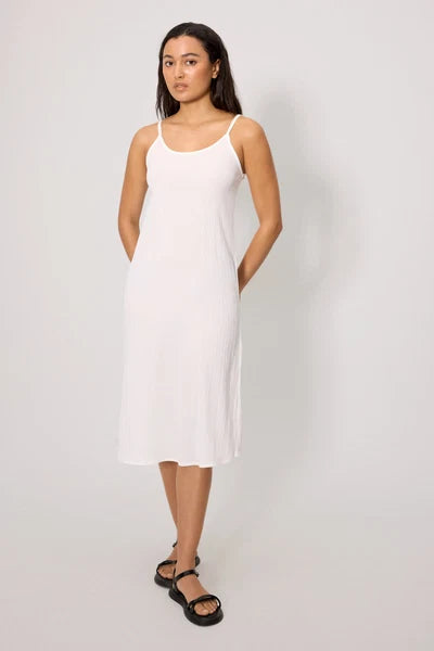 Vestido midi ligero blanco