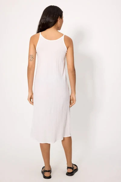 Vestido midi ligero blanco