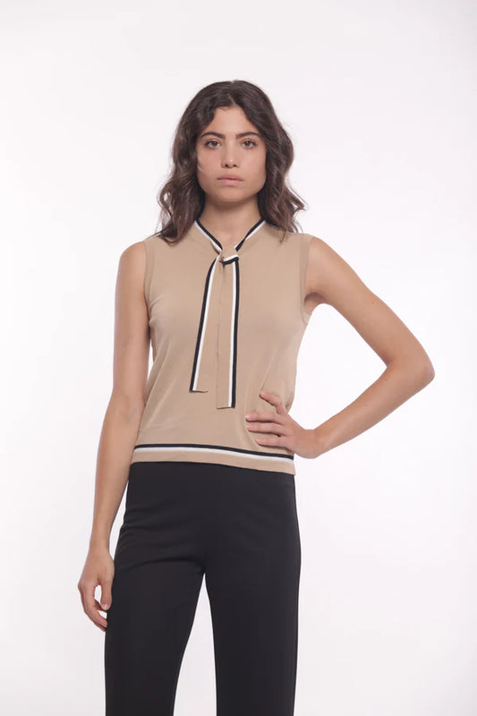Top de punto con lazo bicolor camel Mimi Mua