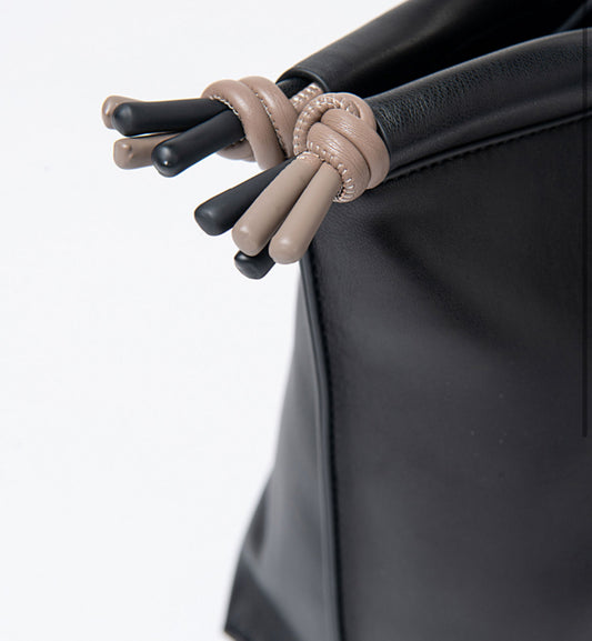 Bolso de mano con doble asa bicolor Negro Surkana