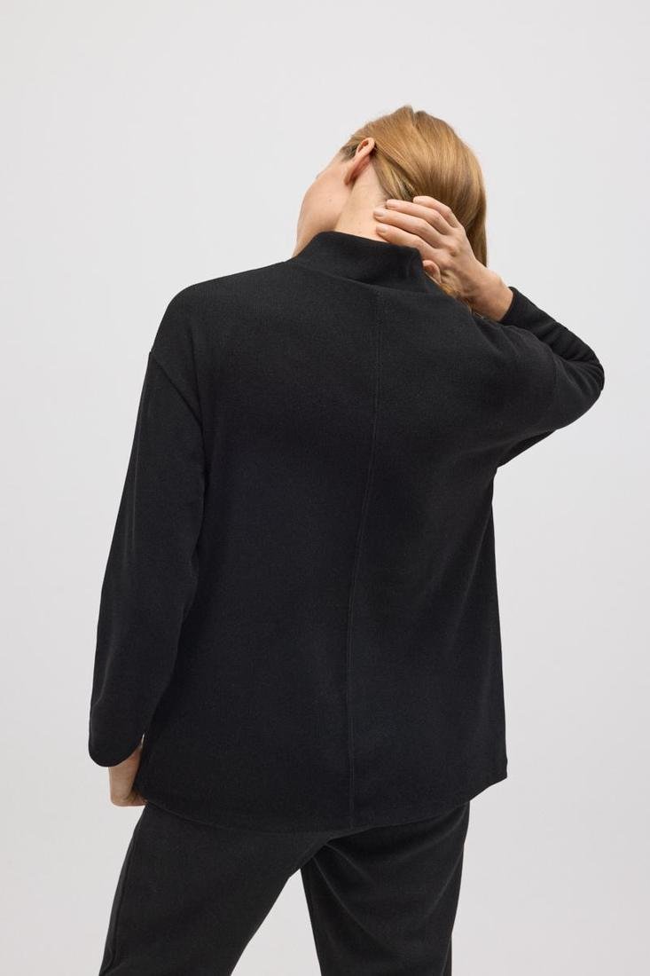 Sudadera negra