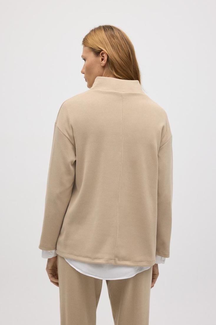 Sudadera color tostado