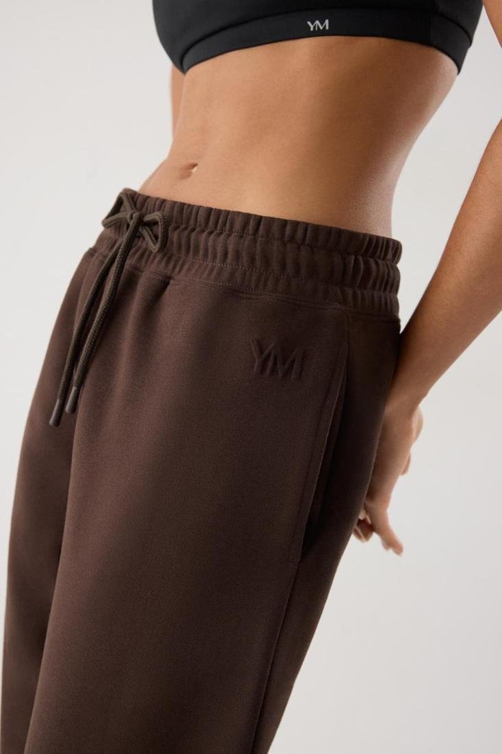 Pantalón jogger chocolate
