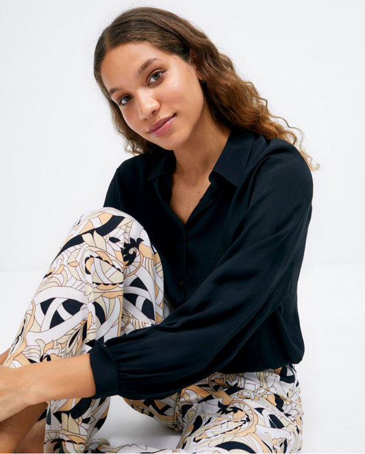 Camisa negra Surkana